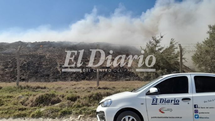 La gran pared de humo se siente en la ciudad y reduce la visibilidad en la ruta 2