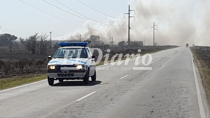 La gran pared de humo se siente en la ciudad y reduce la visibilidad en la ruta 2