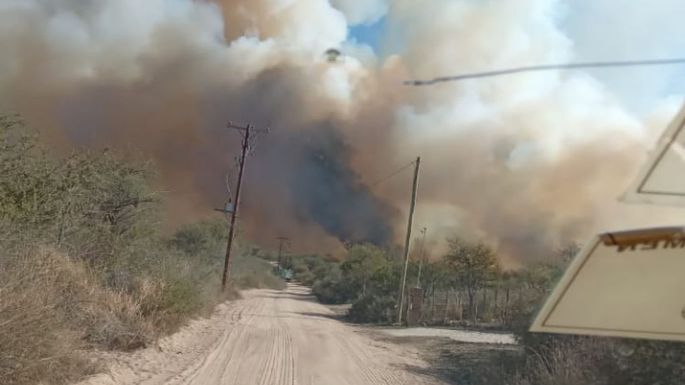 Detenidos, rutas cortadas y el rally suspendido por los incendios forestales