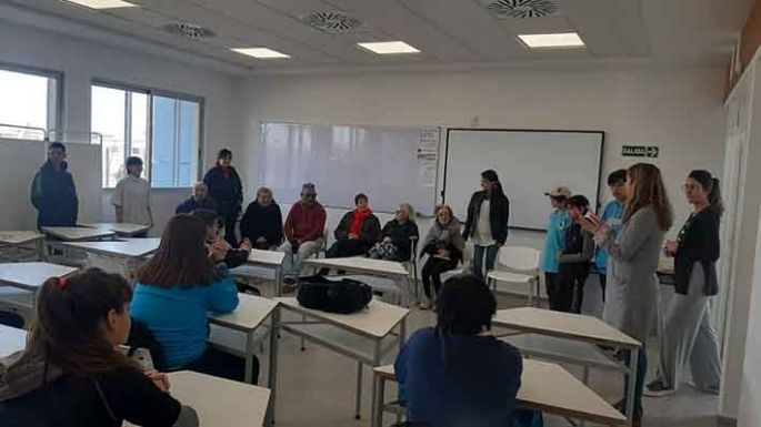 Integrantes del Hogar de Día visitaron la escuela Proa