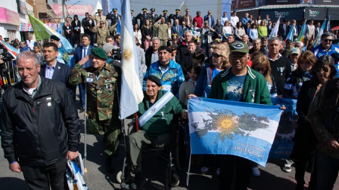 Veteranos y veteranas de Malvinas de todo el país se reencontraron ayer en Neuquén