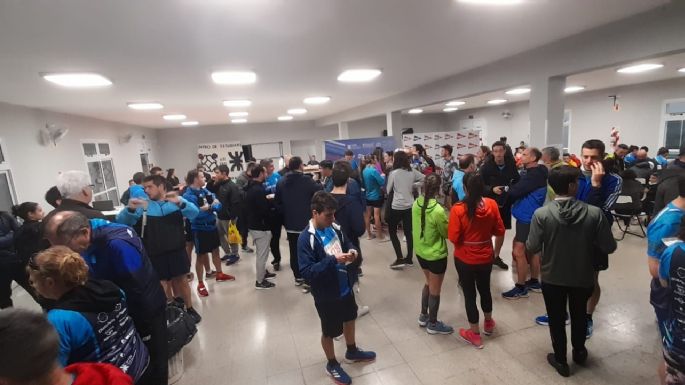 La maratón de la UTN, demorada por la lluvia