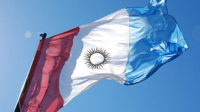 Cumple un nuevo aniversario la bandera de Córdoba