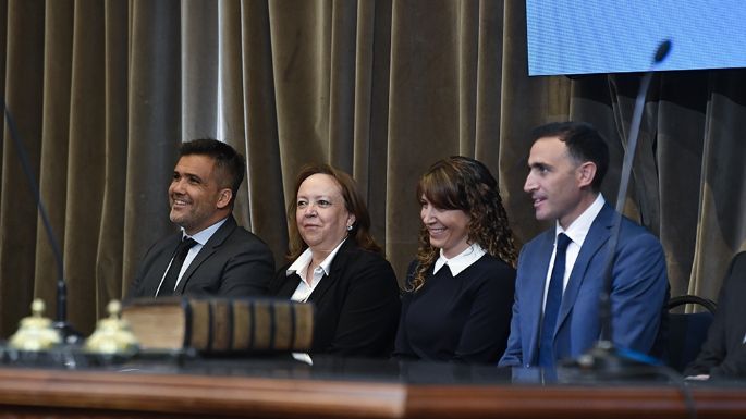 Schiaretti puso en funciones a los nuevos ministros
