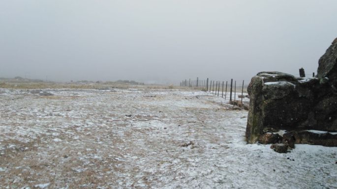 El Día de la Primavera amaneció nevado en las sierras
