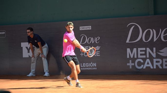 Los cuatro semifinalistas son argentinos y esta tarde se juega la final de dobles
