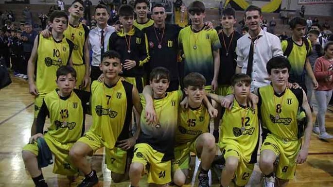 Hindú festejó y Unión Central fue subcampeón