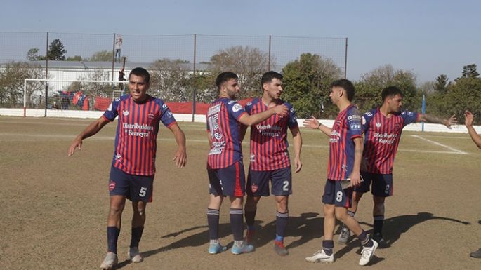 El Santo hundió aún más a Colón