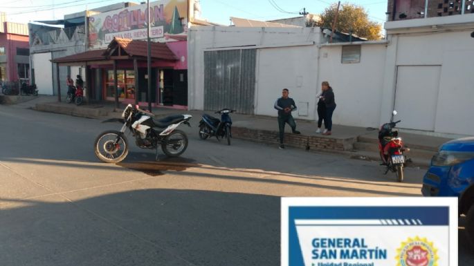 Colisión entre dos motos terminó con tres personas hospitalizadas