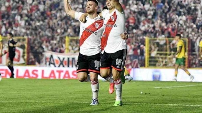 Miran arriba antes de medirse