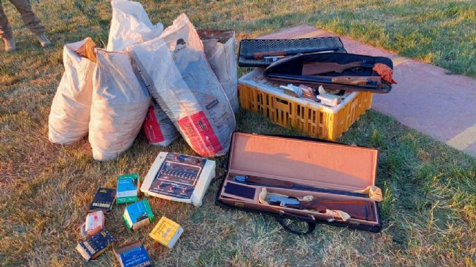 Frenaron un evento de "tiro al pichón" y secuestraron armas y palomas vivas y muertas