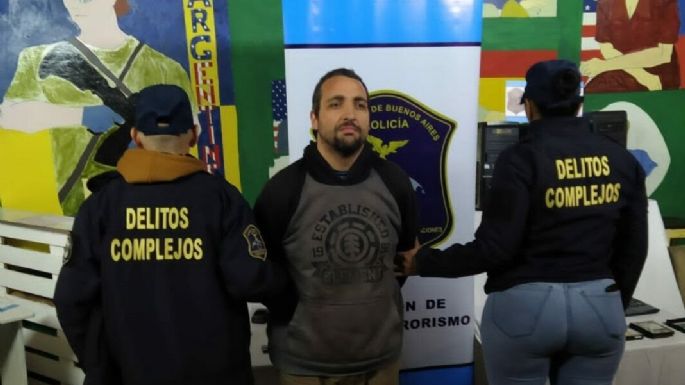 Detuvieron al líder de un centro neonazi por reivindicar el atentado contra Cristina