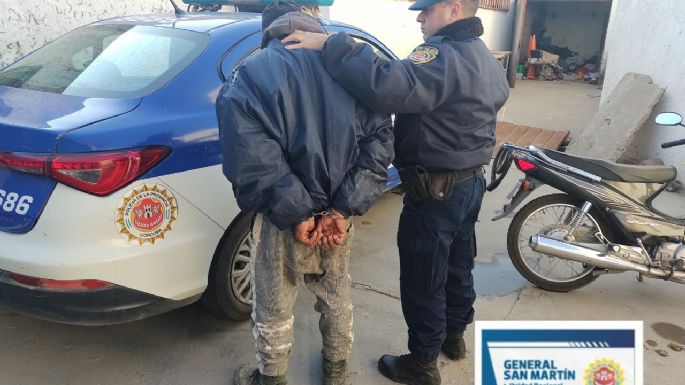 Agredió a su expareja e intentó llevarse por la fuerza a su pequeño hijo