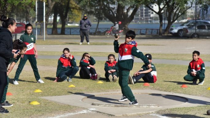 Alumnos de sexto grado participan del intercolegial "Cordobesitos Juegan 2022"