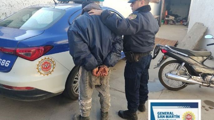 Agredió a su expareja e intentó llevarse a su hijo de 1 año