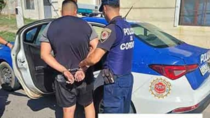 Detuvieron a tres hombres por amenazar y golpear a mujeres