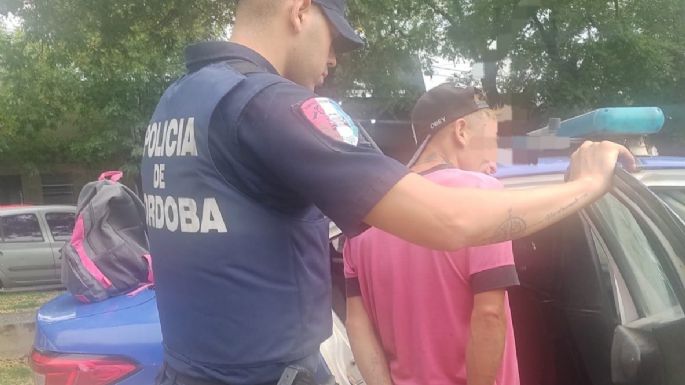 Un joven preso por entrar a la casa de su madre, con quien tiene restricción de acercamiento