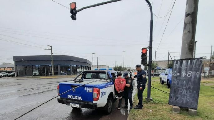 Detenido por robar barras de hierro de una obra en construcción