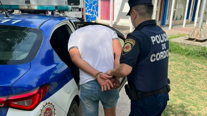 Un joven detenido por oponerse a una restricción judicial