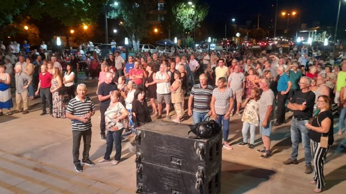 Comenzó el Festival del Acordeón con artistas locales y regionales