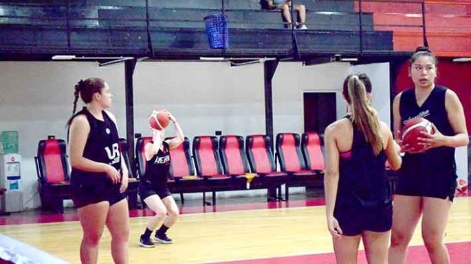 Las Leonas reciben a Quimsa