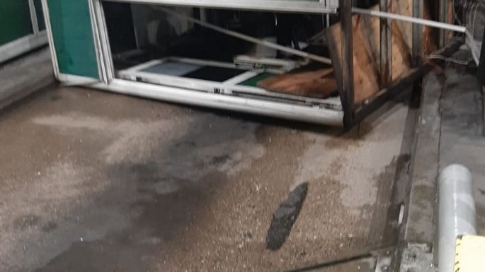 Se voló una cabina de peaje por la fuerte tormenta en Córdoba