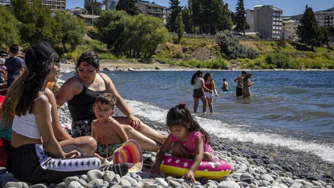 La mitad del país en alerta y en algunas ciudades la temperatura alcanzó los 42 grados