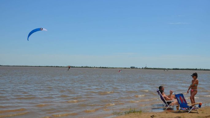 La mitad del país en alerta y en algunas ciudades la temperatura alcanzó los 42 grados