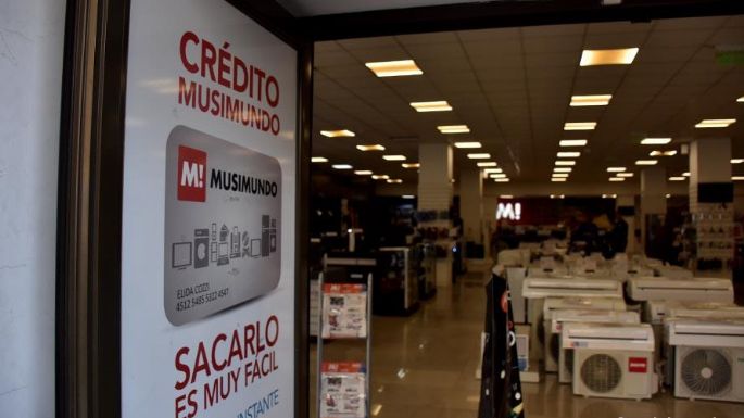Dictan prisión preventiva para dos sujetos que estafaron a Musimundo