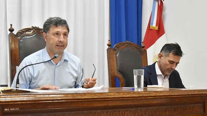 Los ediles analizan la convocatoria a sesiones extraordinarias