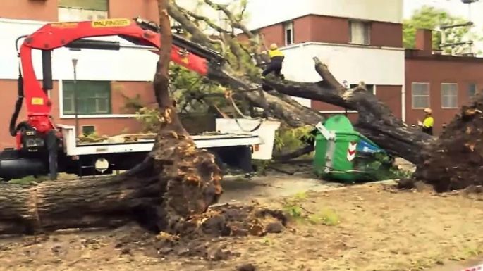 Voladuras de techos y anegamientos en Rosario