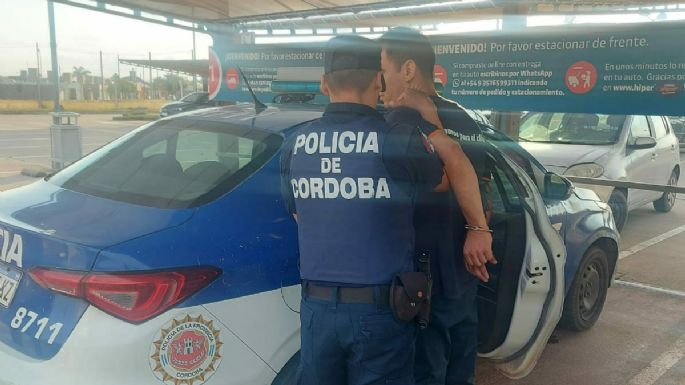 Detuvieron a un hombre por agredir físicamente a su pareja