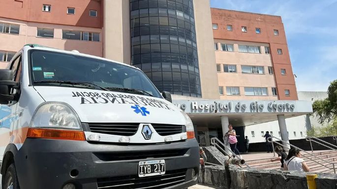 Murió una adolescente de 17 años tras volcar en un vehículo tipo arenero