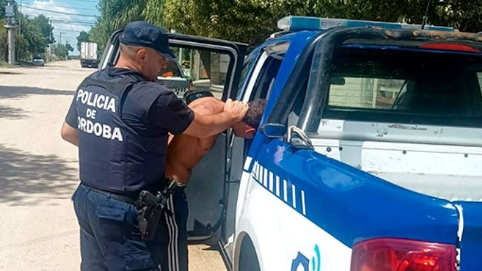 Amenazó y golpeó a su hermana y quedó detenido en Villa María
