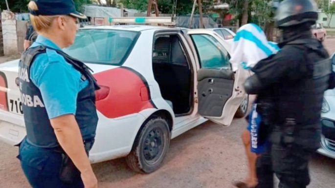 Dos detenidos por lesiones, amenazas y abuso de arma