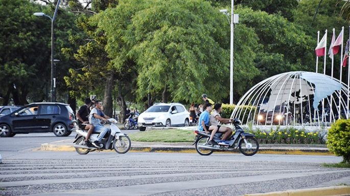 “La costanera debe ser tierra de todos”