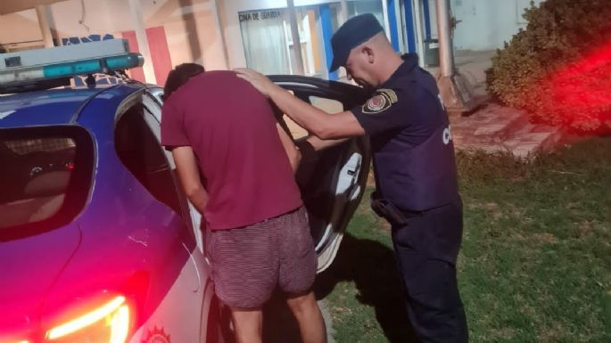 Un hombre y una mujer fueron detenidos por ingresar a una vivienda ajena