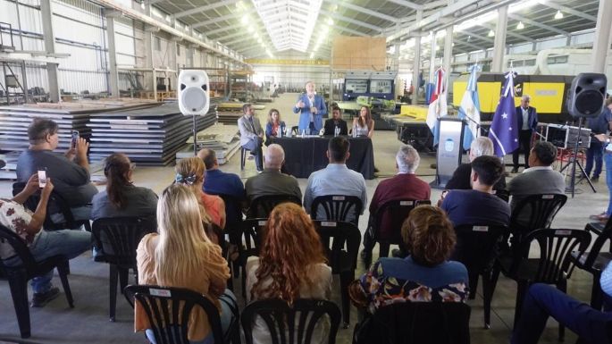 Accastello inauguró el 49º parque industrial de la provincia