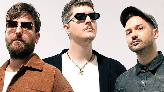 Rayos Láser viene al Anfi, pasa por Cosquín Rock, y viaja a México