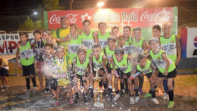 Mundialito, con éxito y festejos