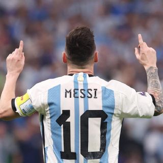 Messi convirtió el gol número 100 en la selección