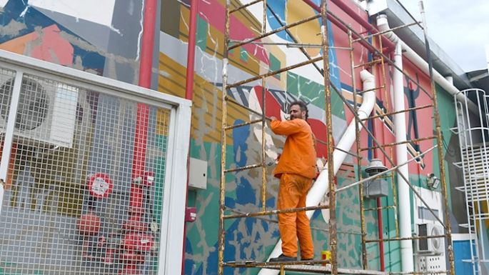 Iniciaron la restauración del mural en el CDC de la Cooperativa