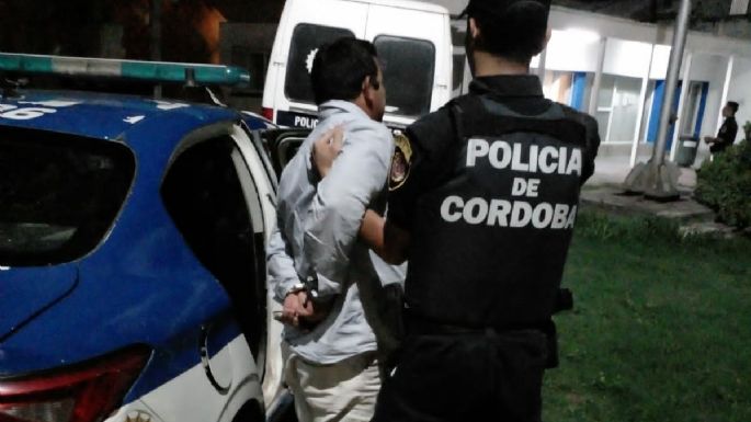 Detuvieron a un hombre que agredió a otro y le secuestraron un machete