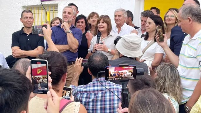 Bullrich cree que Macri no será candidato y dice que Milei "es caso terminado"