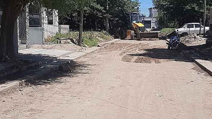 Avanza la obra de pavimento en calle Paviotti