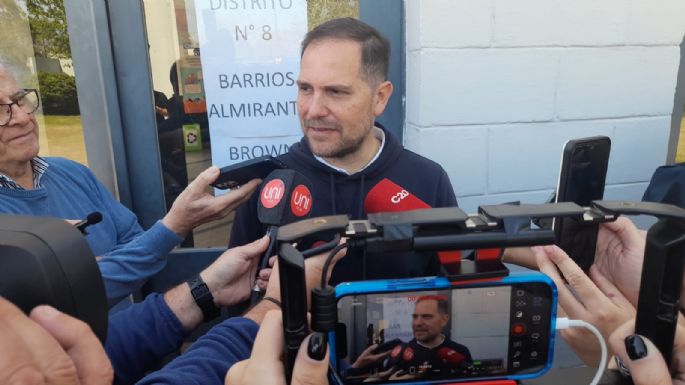 "Es un día especial", dijo Gill antes de votar por última vez como intendente
