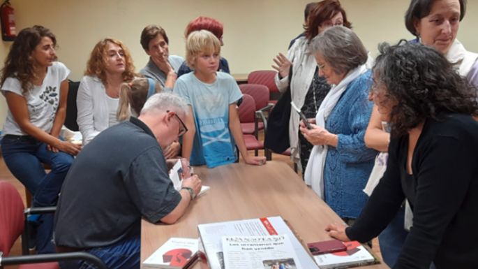Vaudagnotto volvió a Ansó luego de 25 años y presentó sus libros