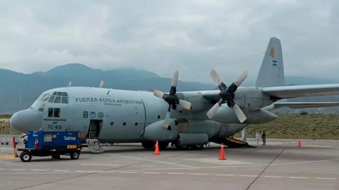Partió el segundo vuelo del Hércules de la Fuerza Aérea desde Tel Aviv con 78 ciudadanos argentinos repatriados