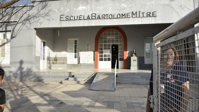 Exigen que les paguen en fecha