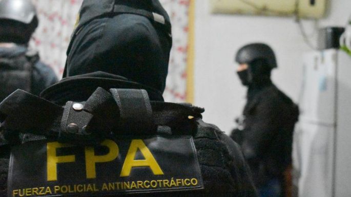 Detuvieron a un sujeto por vender drogas a menores
